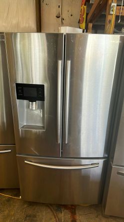 Modern Samsung French Door Refrigerator with Water Dispenser