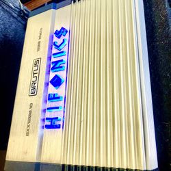 Hifonics BXX1200.1D is a 1,200-watt RMS (at 1-ohm) Super D-Class monoblock car amplifier from the Brutus series,