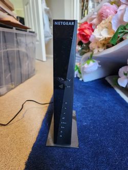 Netgear C6300v2 – AC1750 WiFi Cable Modem Router

