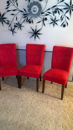 Dining chairs 6  great condition
