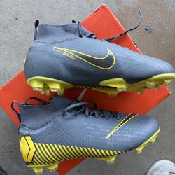 Nike Mercurial JR Superfly 6 Elite FG - 5.5 Youth