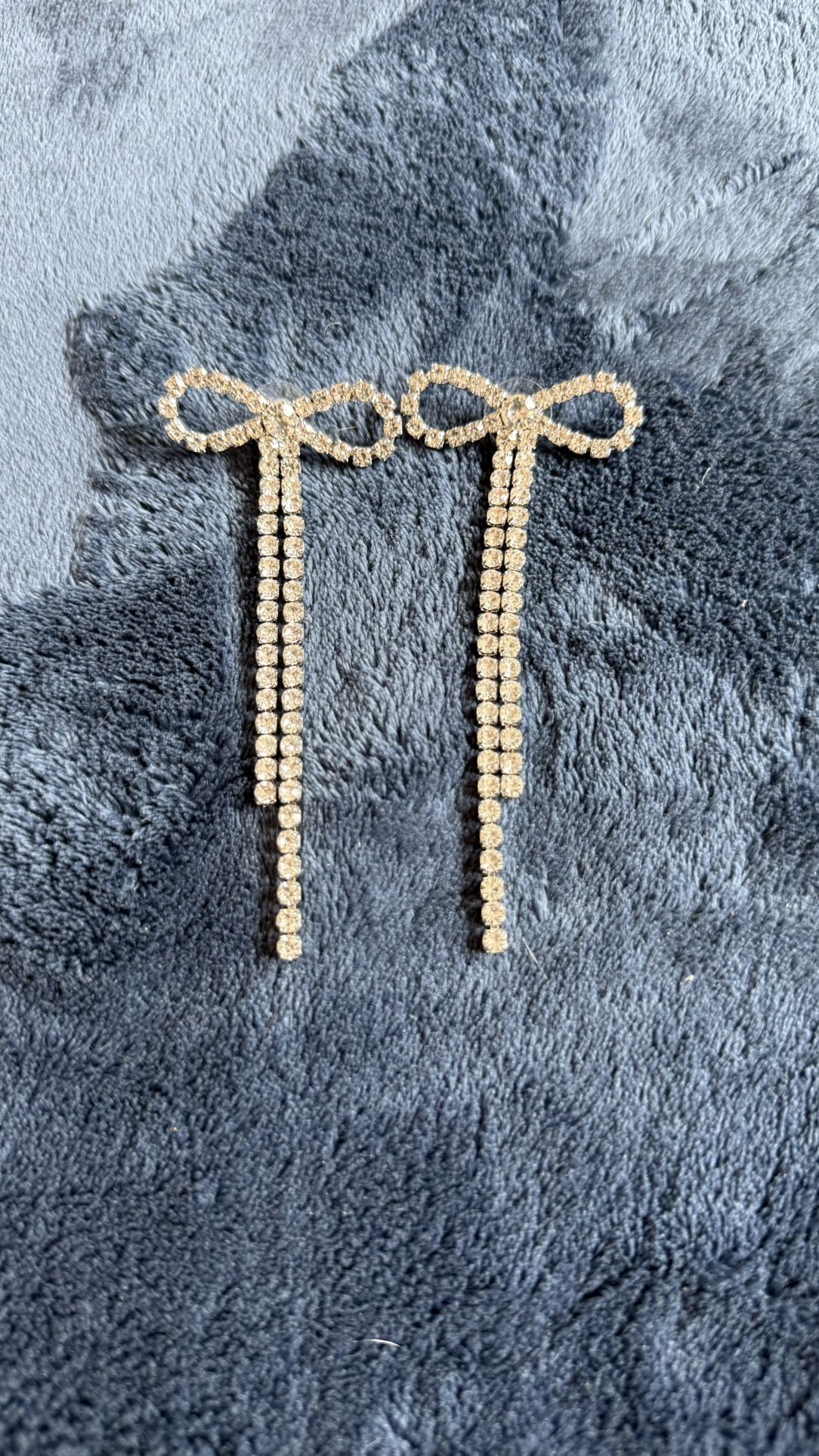 Bow Silver Dangle Lightweight Earrings