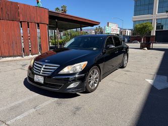 2013 Hyundai Genesis