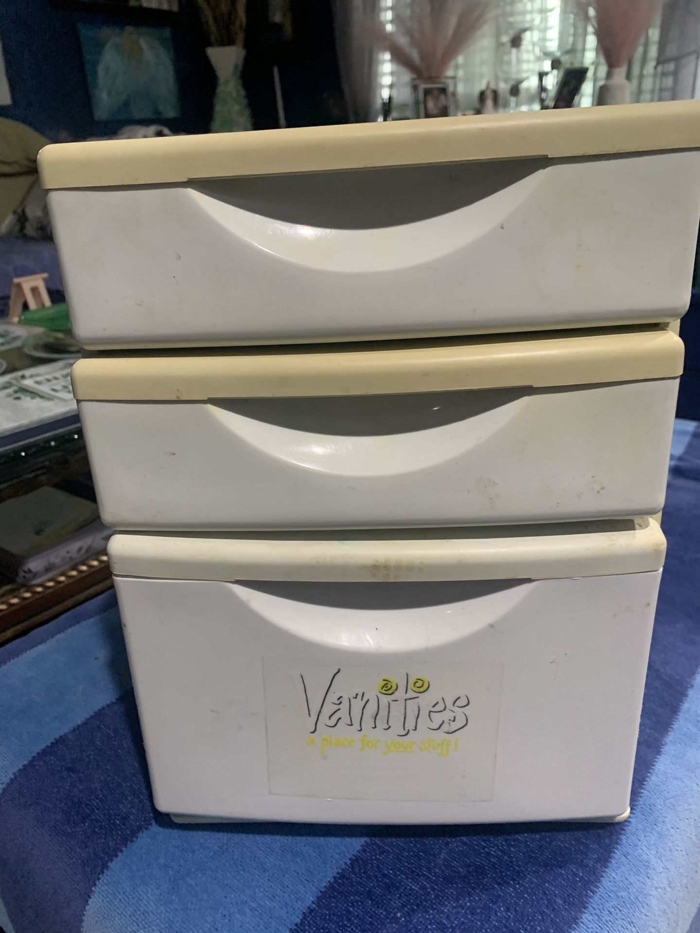 Cute Mini Storage by Vanities $5