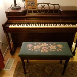 Vintage Upright Winter & Company Piano
