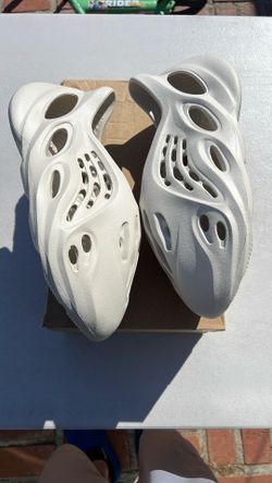 Adidas Yeezy Foam RNNR Arart
