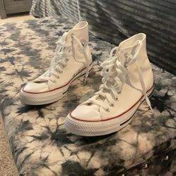 Brand New Without Box White Converse All Stars
