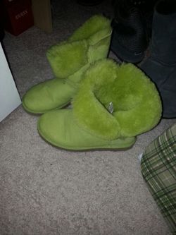 Lime green deals uggs