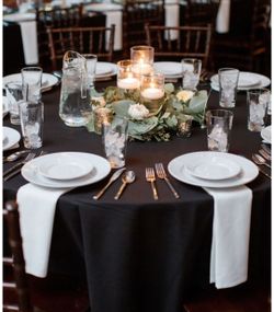 10 black round tablecloths 90"