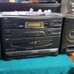 JVC PC-X105 CD Portable System Player