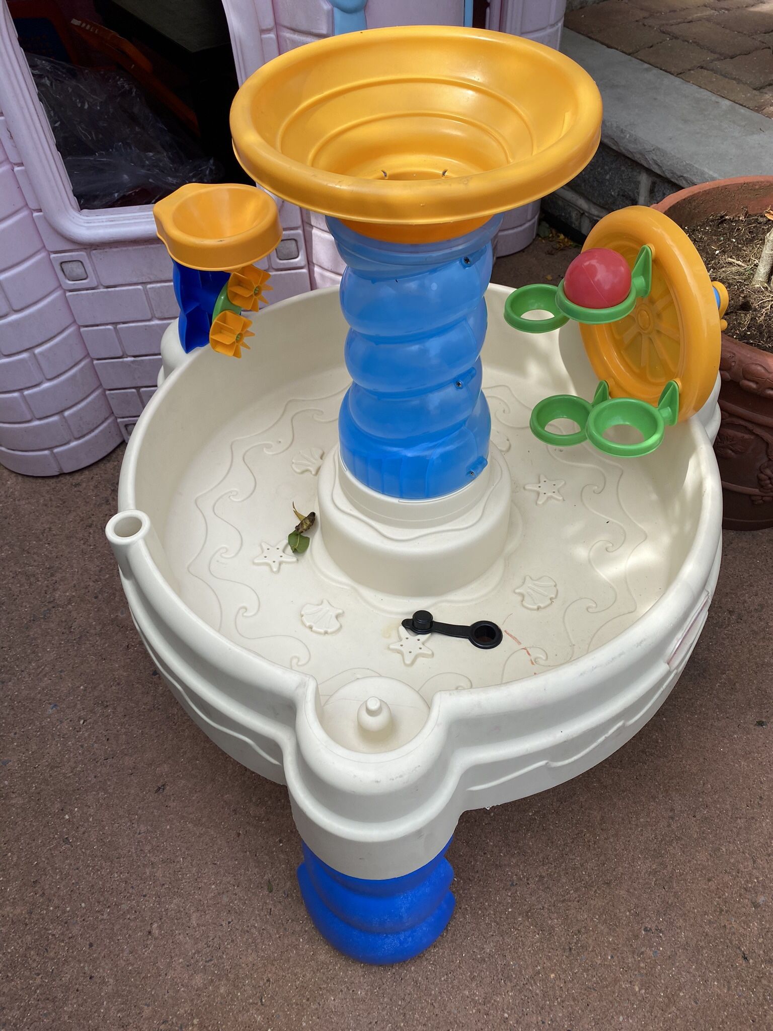 Step 2 Outdoor Childrens Water Table ,