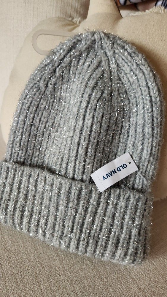 Old Navy Knit Beenie Hat