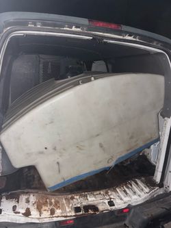 300 gallon water tank