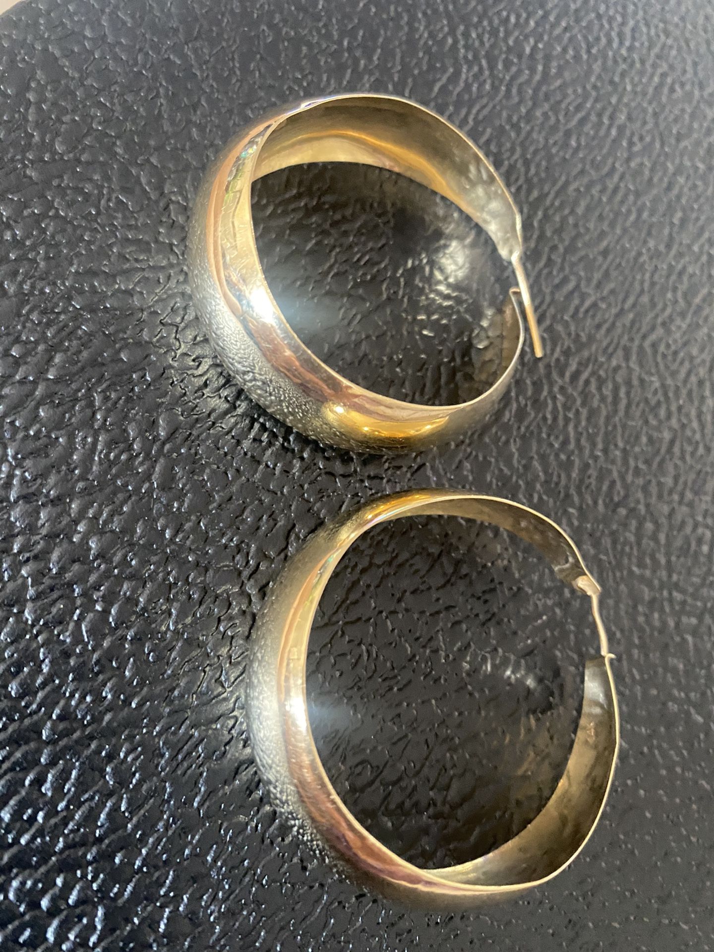 ???HERMOSAS ARRACADAS DE ORO DE 14 K ORO REAL 