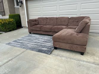 Brown 2pc Sectional Couch – Modern Chaise Sectional