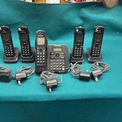 Five Piece, Panasonic, Digital Cordless Calling An Answering Phone