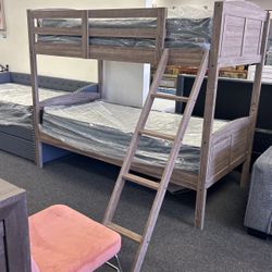 Twin Wood Bunk Bed With Two Mattress 