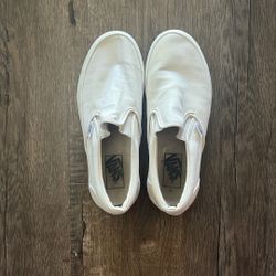 GOOD CONDITION WHITE SLIP ON VANS