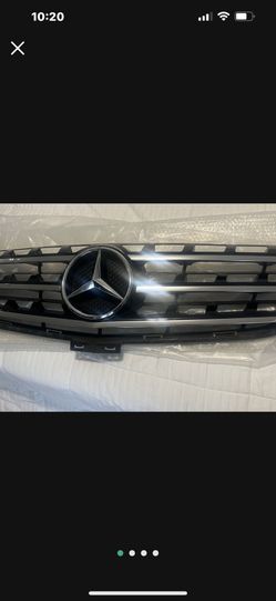 Mercedes Benz Front Grill ML 2012-15tyo