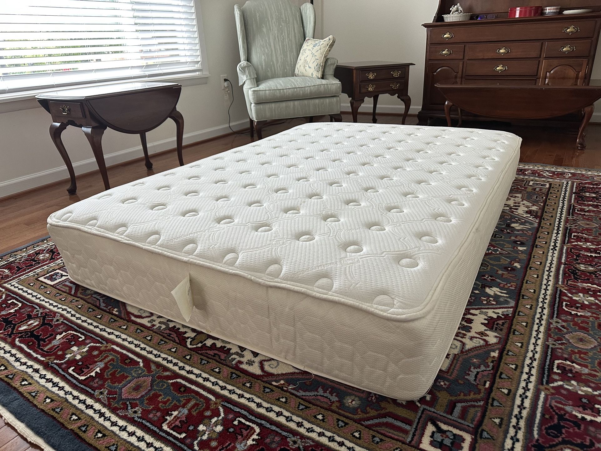 Queen And Double Size Mattress With Spring Boxes