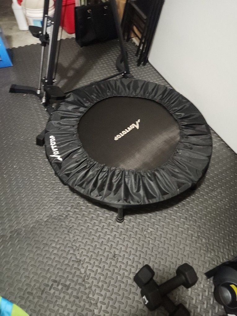 Indoor Trampoline // Great Condition!!