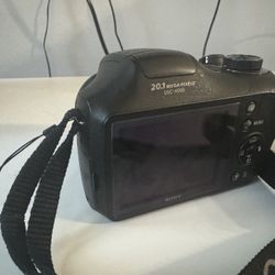 Sony Cybershoot With Accessories 