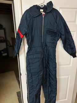 Men’s large snowmobile suit. Great for winter!