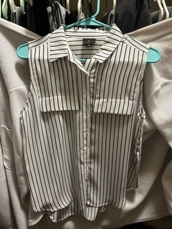 Worthington Petite Sleeveless Top Petite Medium