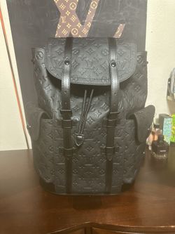 AUTHENTIC Louis Vuitton Christopher MM