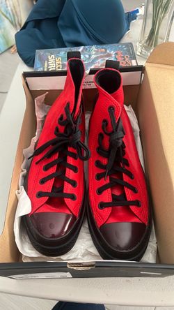 Converse athletic shoes brand new!