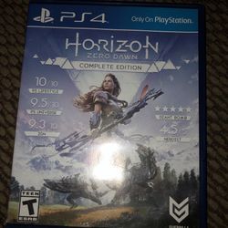 PS4 Game : Horizon Zero Dawn 
