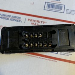 Mercedes 380SEL 380SL 500SL 500SEC  Idle Speed Control Module 