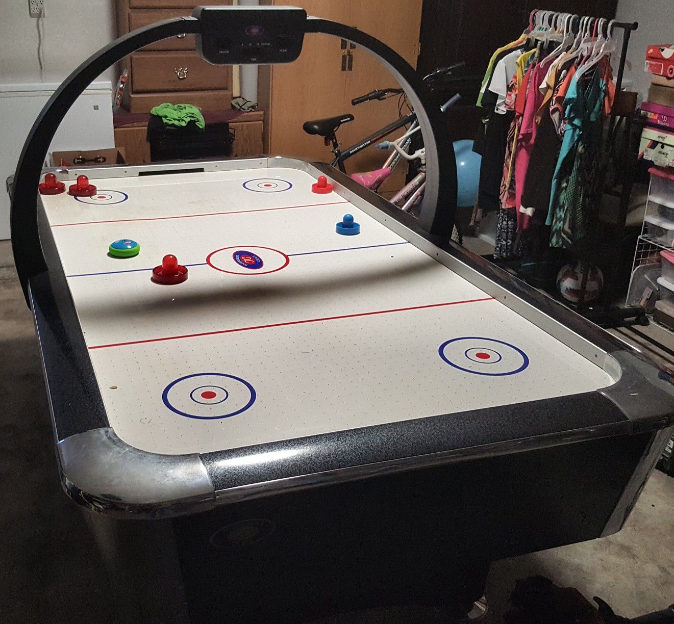 Tournament choice air hockey table