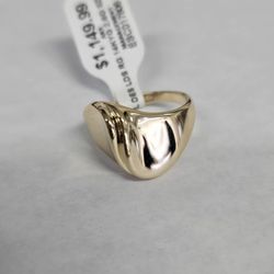 14kt Gold Hollow Fashion Ring 