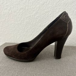 Brown Suede Women’s Heels With Strap Accent 6.5