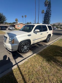 2011 Cadillac Escalade