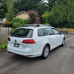 2016 Volkswagen Golf SportWagen