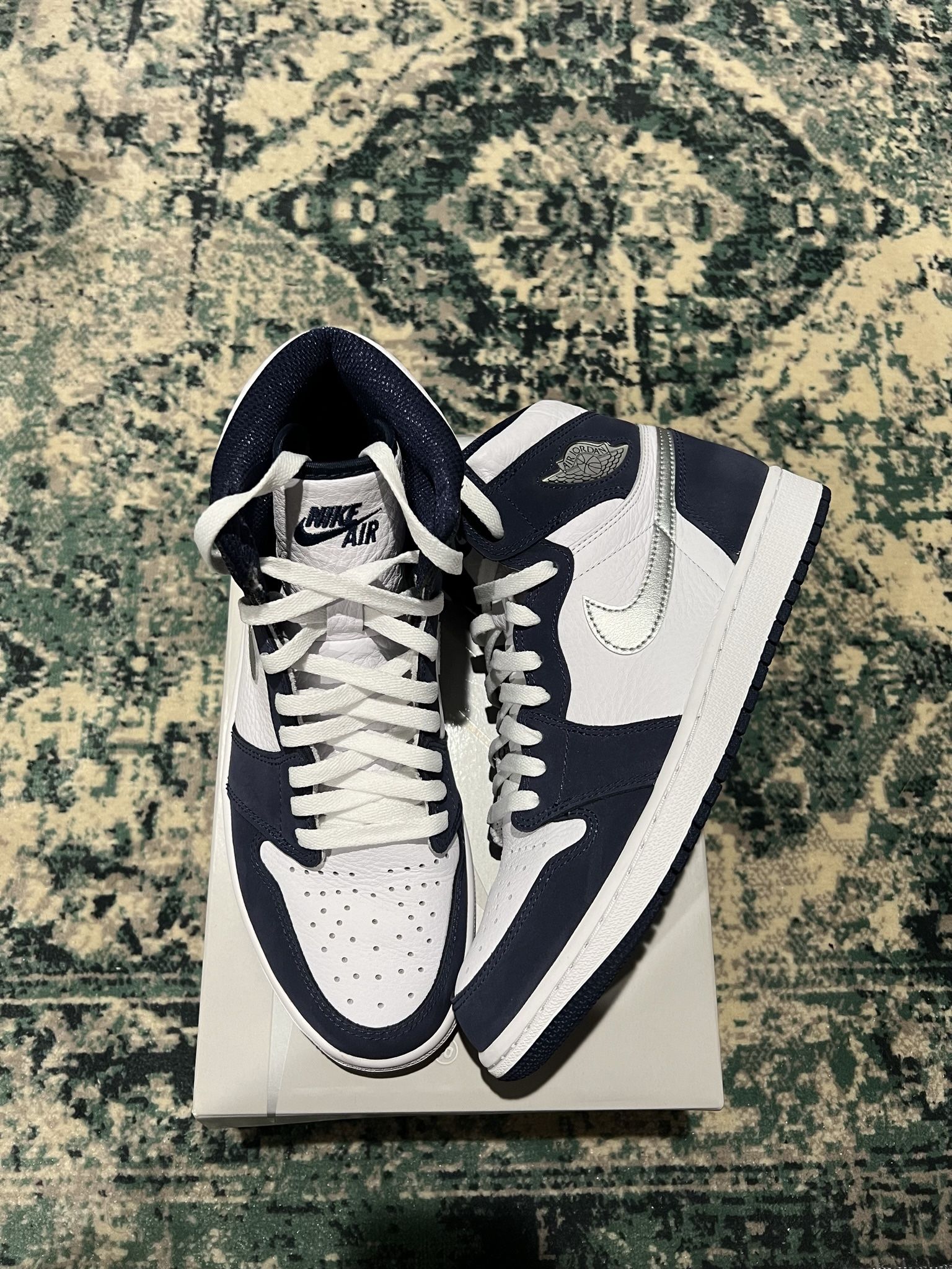 Jordan 1 Midnight Navy