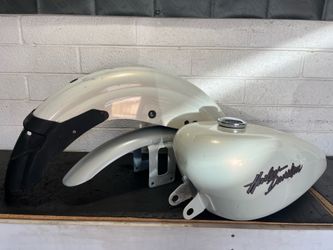 2002 sportster gas tank and fenders