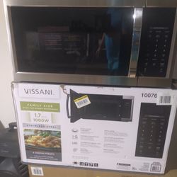 Vissani 1.7 cu. ft. 1000-Watt Over the Range Microwave
Stainless Steel  New
