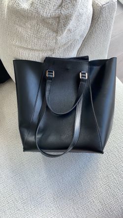 Black Purse 