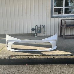 2025 Toyota Camry LE/ XLE / Front Bumper Cover #B1026 TO1000 493