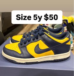 Nikes size 5y cheap