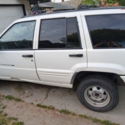 1998 Jeep GRAND CHEROKEE 