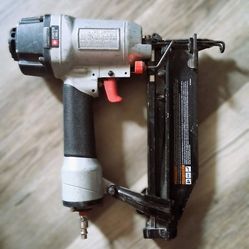 Porter-Cable 16-Gauge Straight Finish Nailer (Trim/Basebo