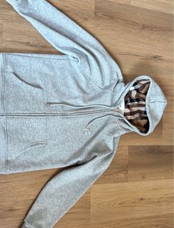 BB zip up