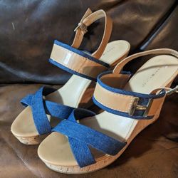 Ladies Platform Shoes 