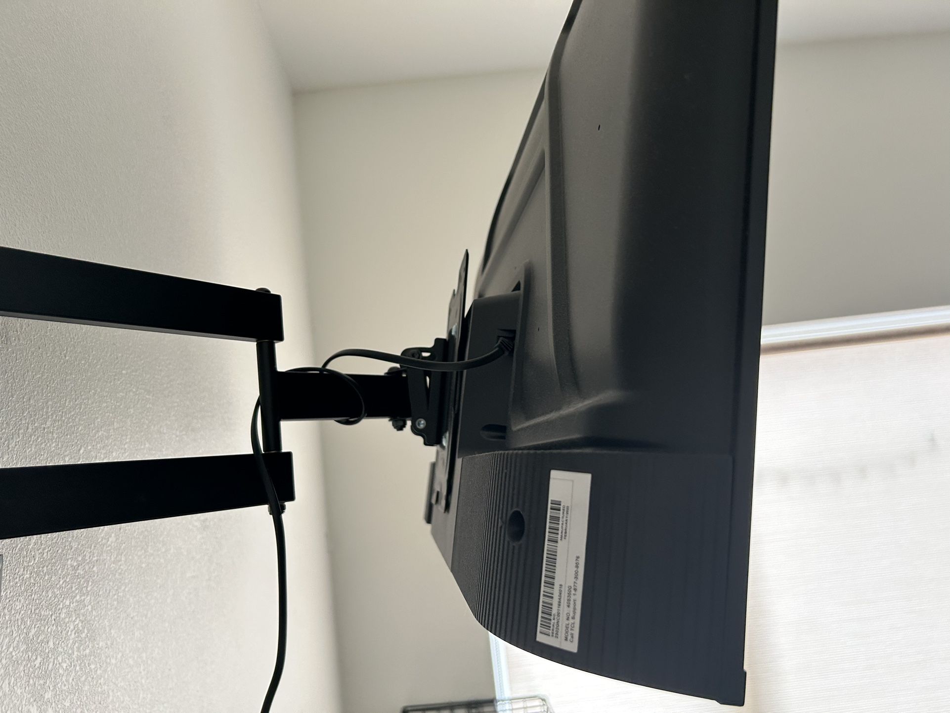 TCL TV 43”