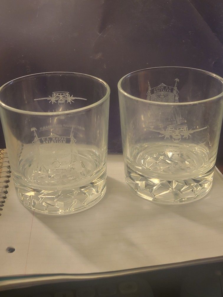 Etched Glass U.s. Naval Aviation Tumbler Set