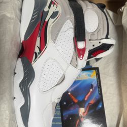 Air Jordan Retro 8 (2013) 